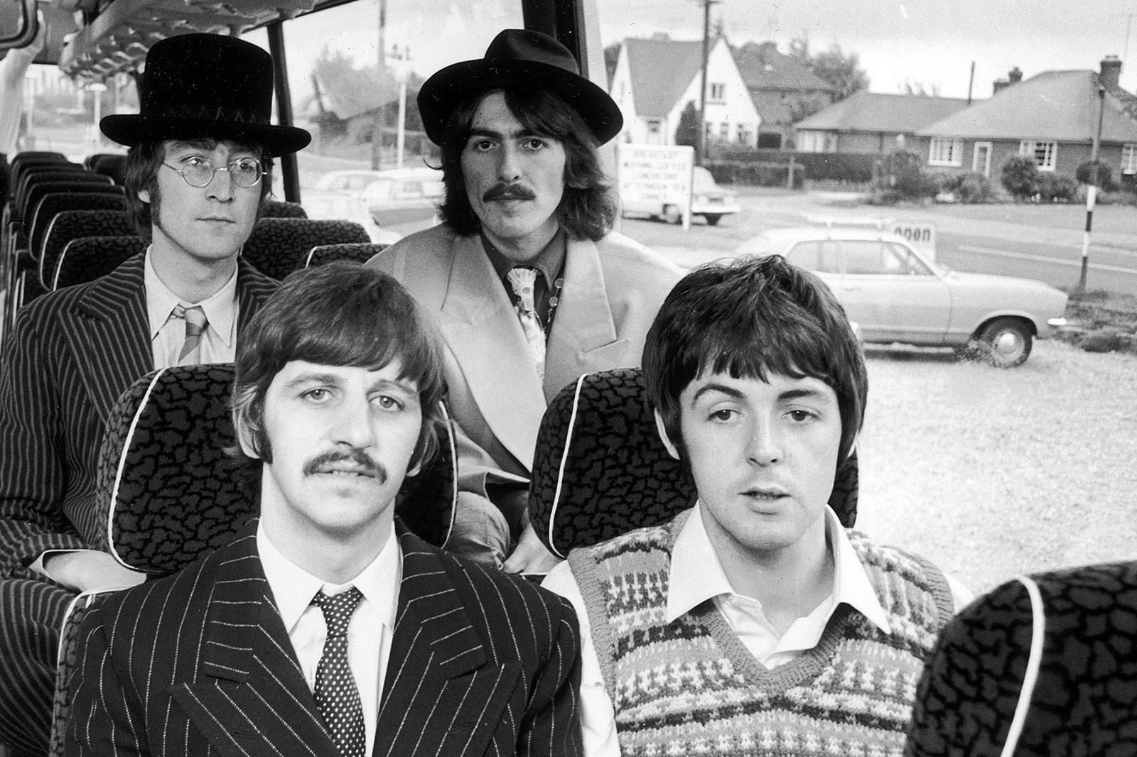 The Beatles là nghệ sĩ vĩ đại nhất của Billboard Hot 100